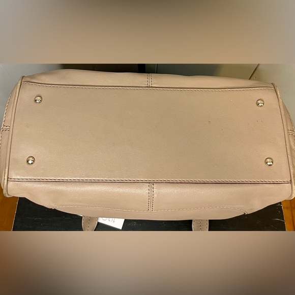 Kate Spade Delancy Camden Satchel Bag (Taupe) Pre-Loved - Picture 3 of 8